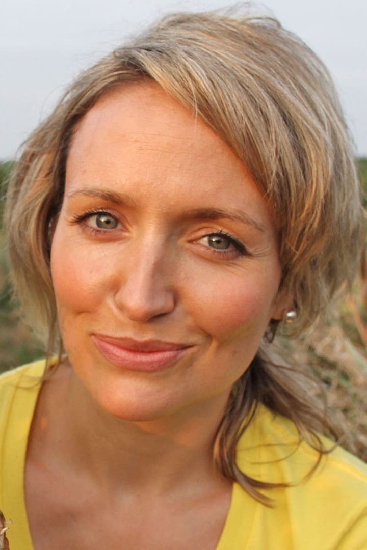 بازیگر Kate Quilton  