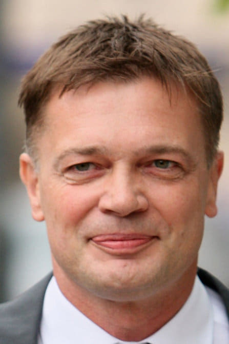 بازیگر Andrew Wakefield  