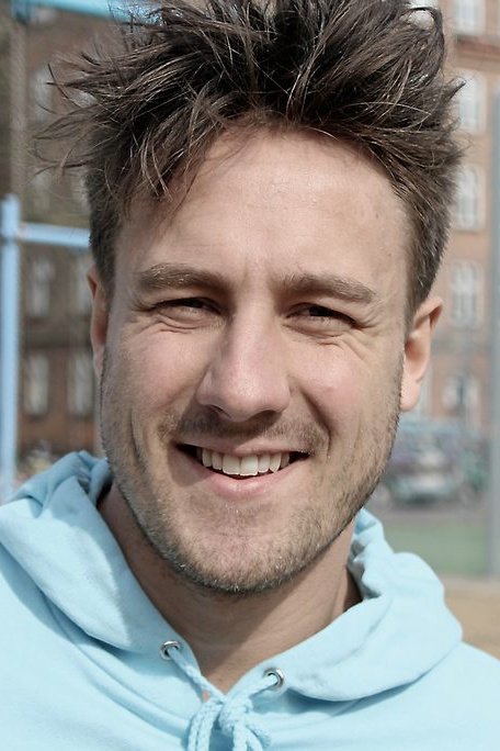 بازیگر Jonas Madsen  