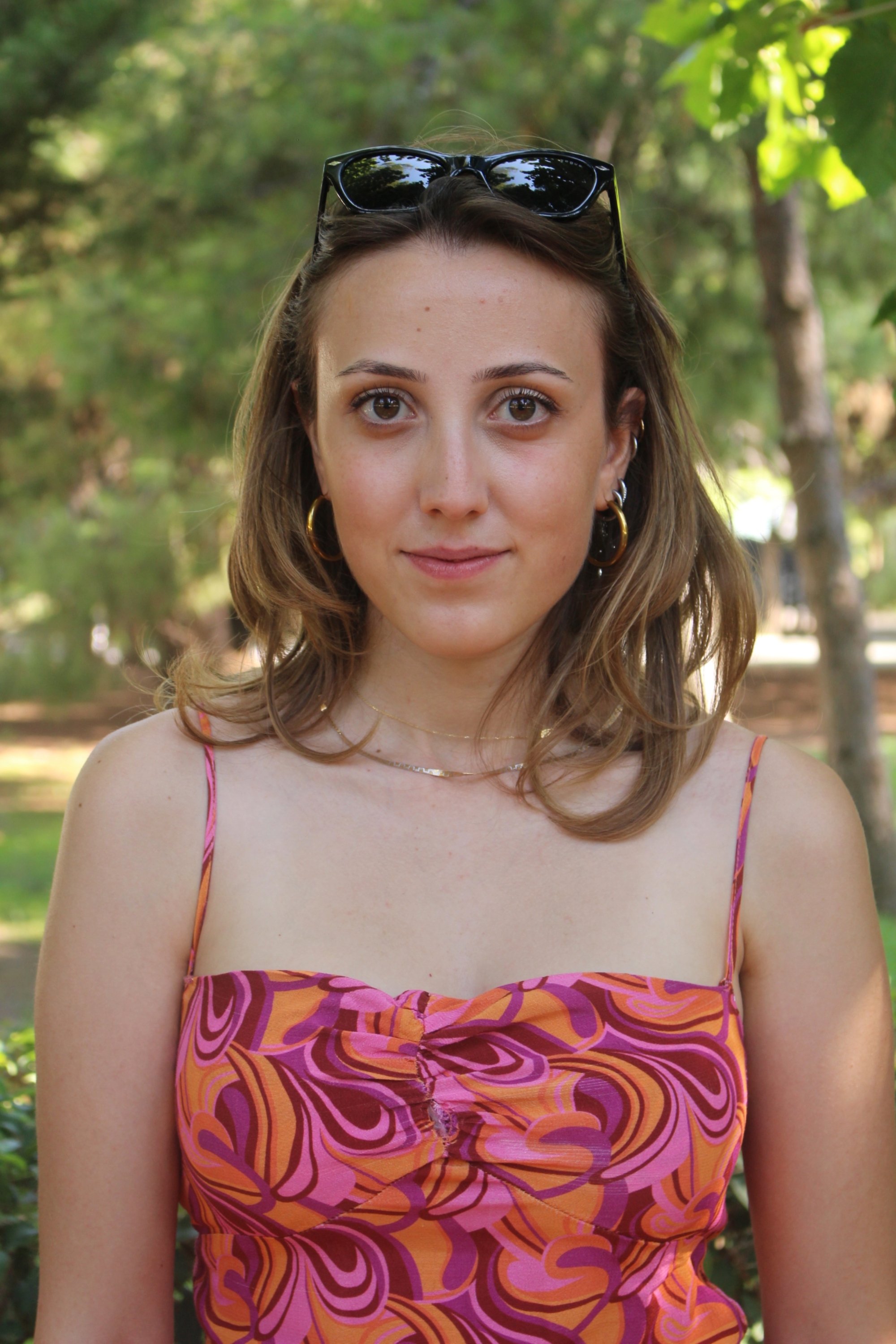 بازیگر İclal Şeneser  
