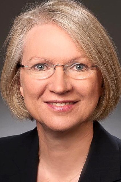 بازیگر Monika Schnitzer  