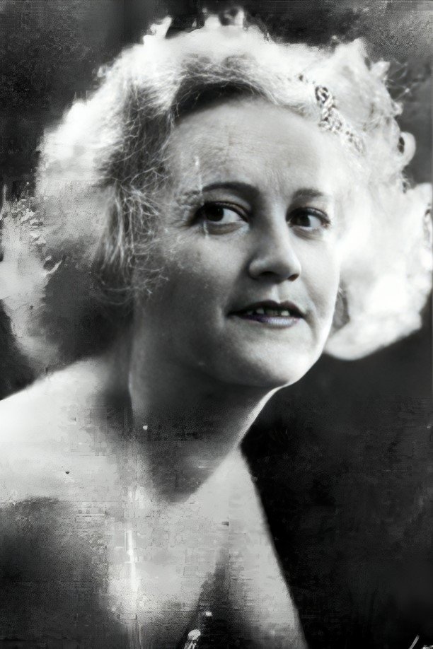 بازیگر Golda Madden  
