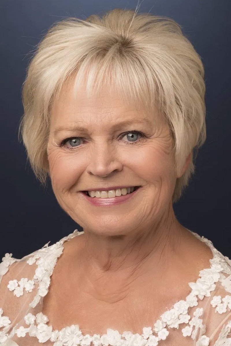 بازیگر Hilda Heick  