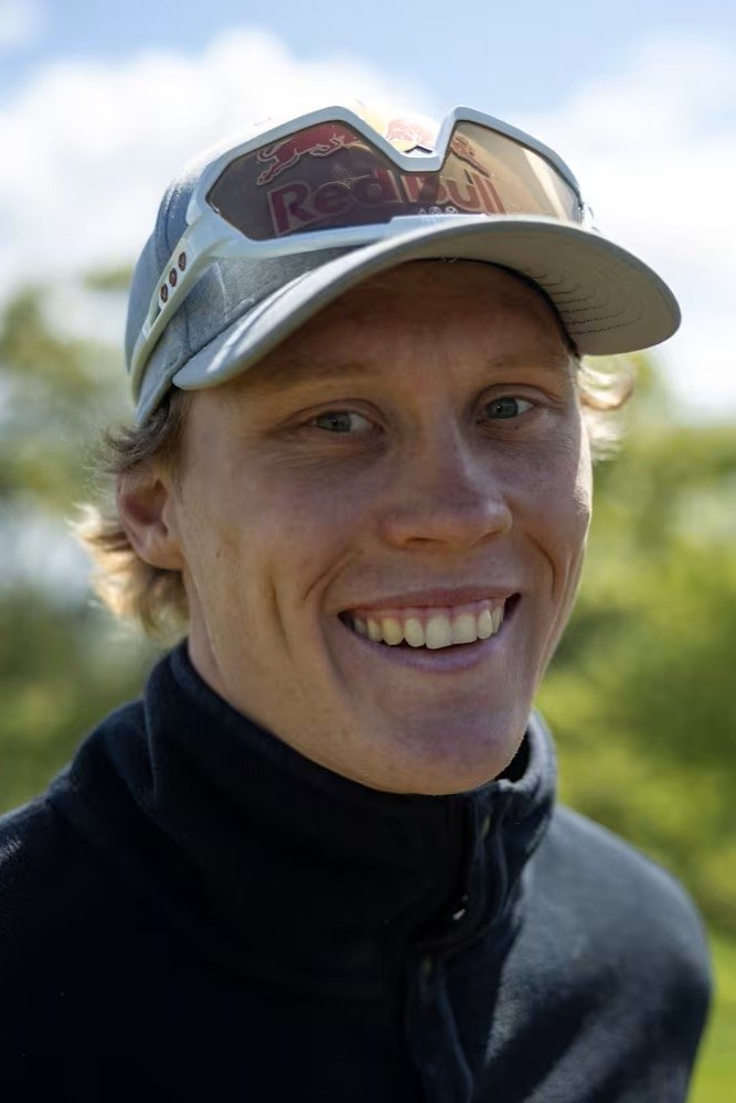 بازیگر Emil Johansson  