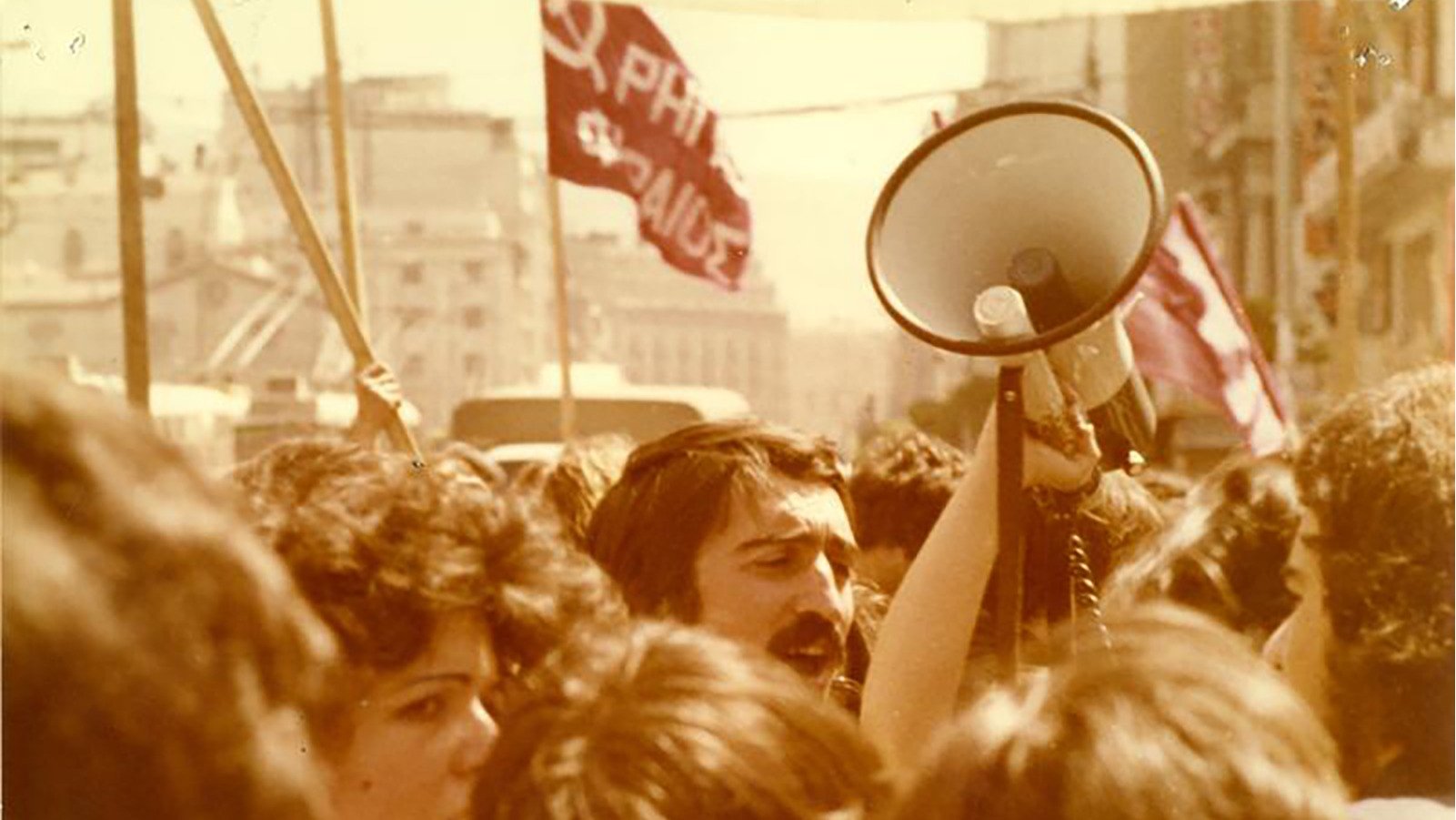 Μαρτυρίες|Μαρτυρίες