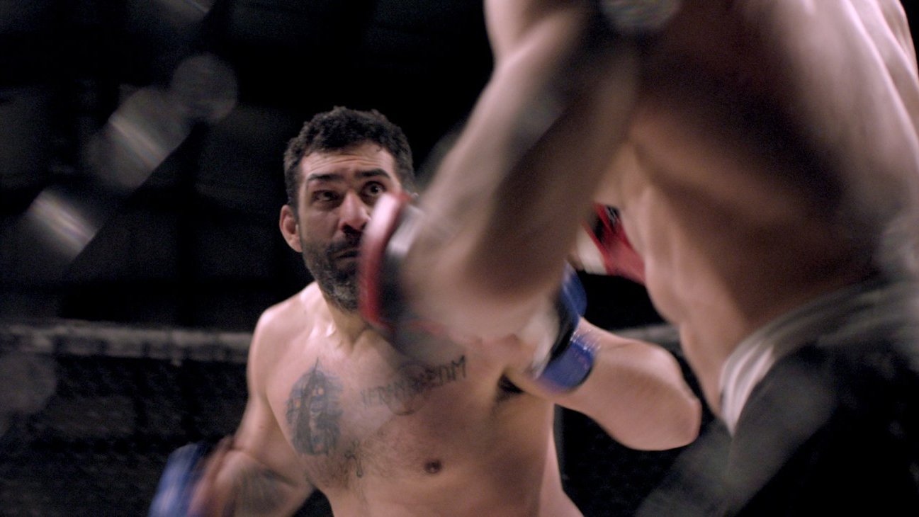 The Cage Fighter|The Cage Fighter