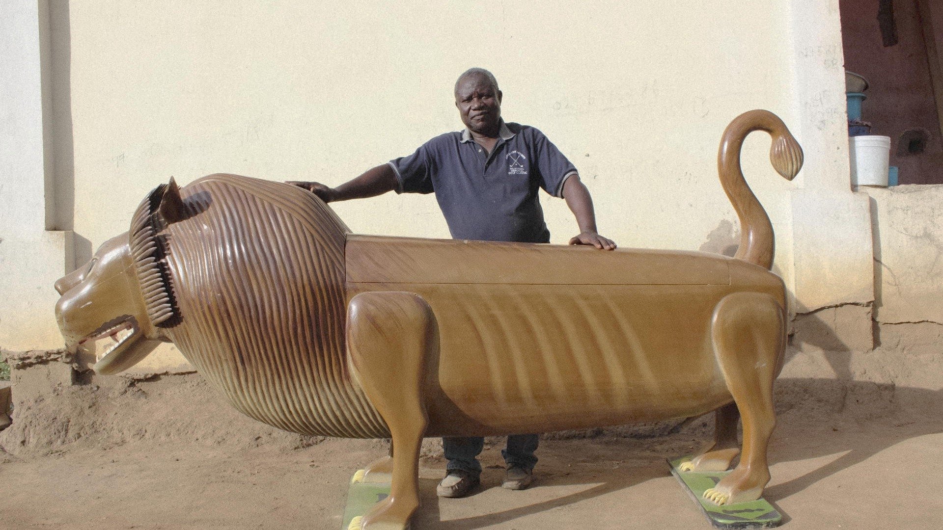 Paa Joe & The Lion|Paa Joe & The Lion