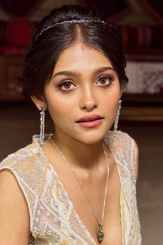بازیگر Anusha Viswanathan  