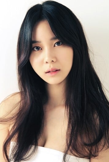 بازیگر Kim So-young  