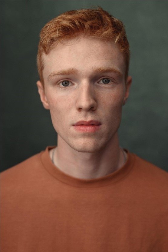 بازیگر Peter Devlin  