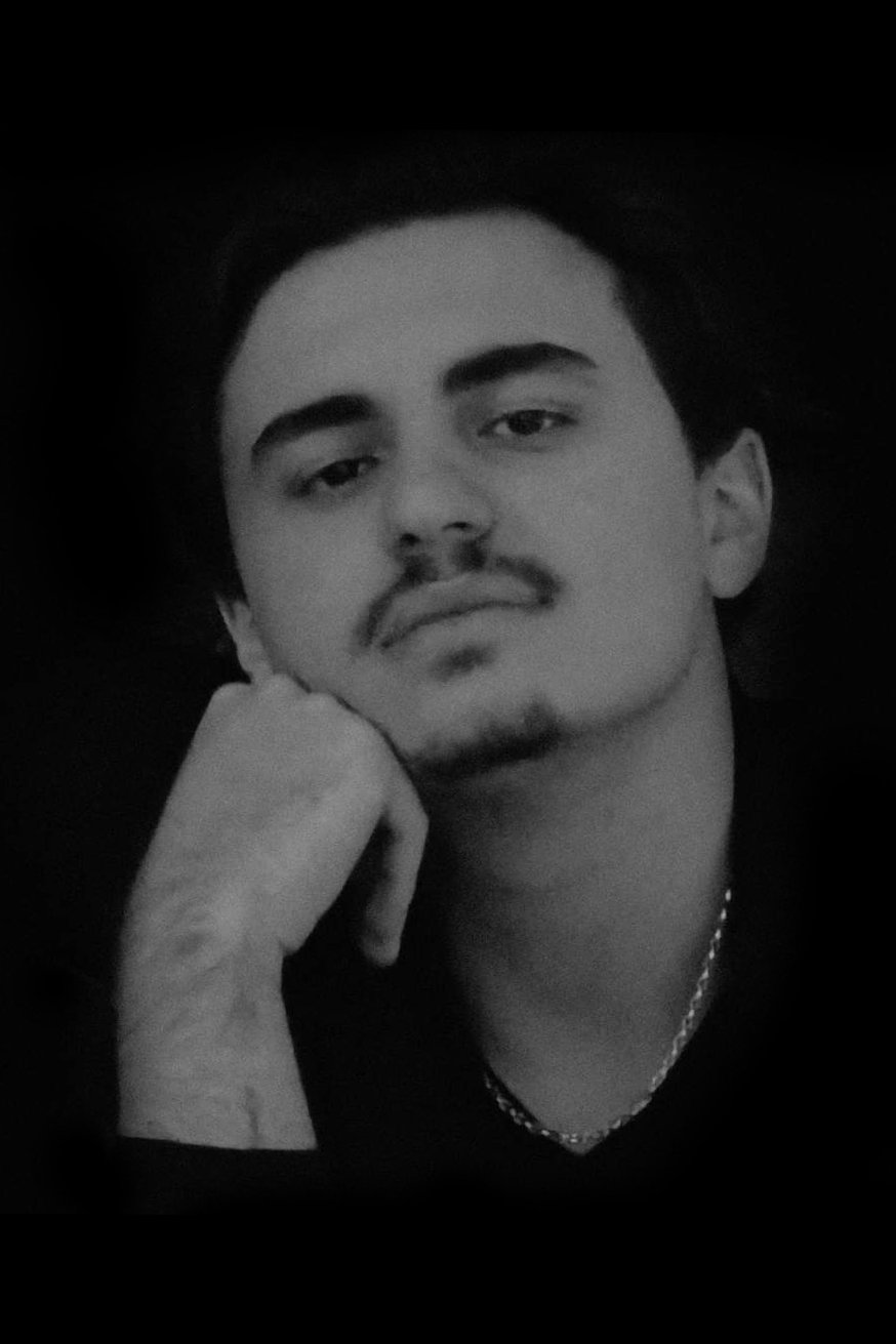 بازیگر Flavio Mignone  