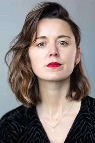 بازیگر Emily Bevan  