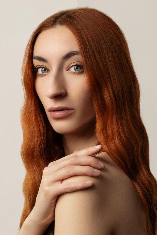 بازیگر Hailey Mauk  