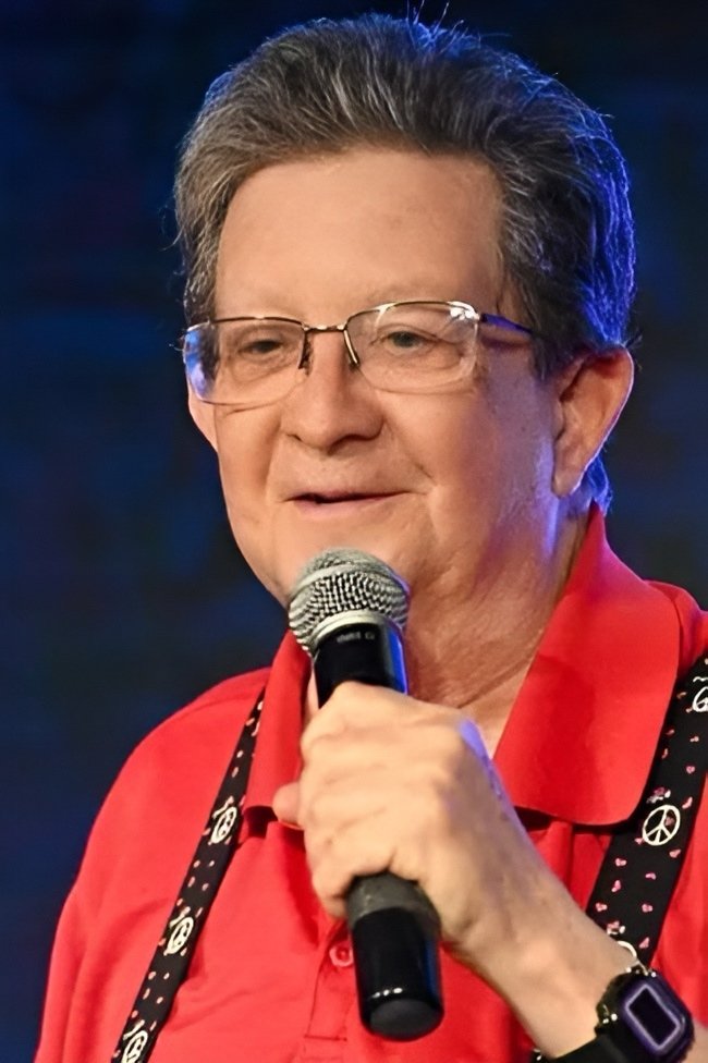بازیگر Perry Kurtz  