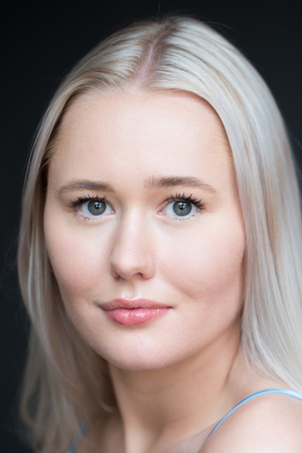 بازیگر Kristrún Kolbrúnardóttir  