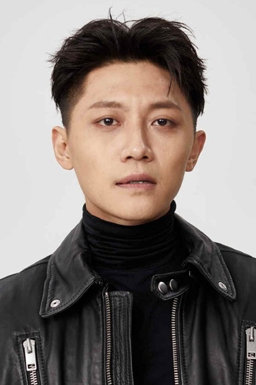 بازیگر Hou Xuelong  