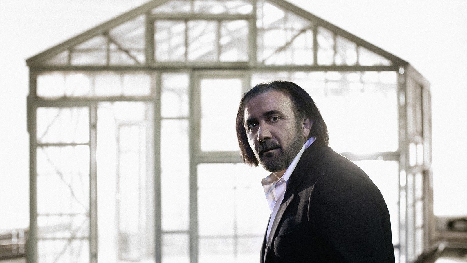 Ο βιοπαλαιστής στη στέγη!|Ο βιοπαλαιστής στη στέγη!