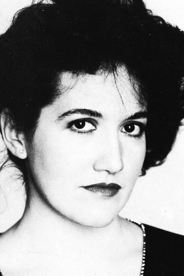 بازیگر Enza Maria Aliseo  