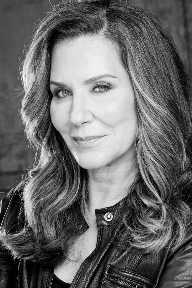 بازیگر Carol Hoyt  