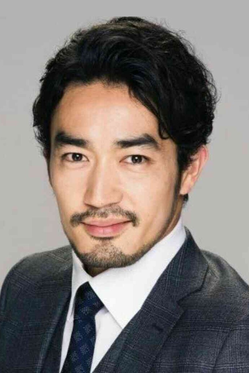 بازیگر 大谷亮平  