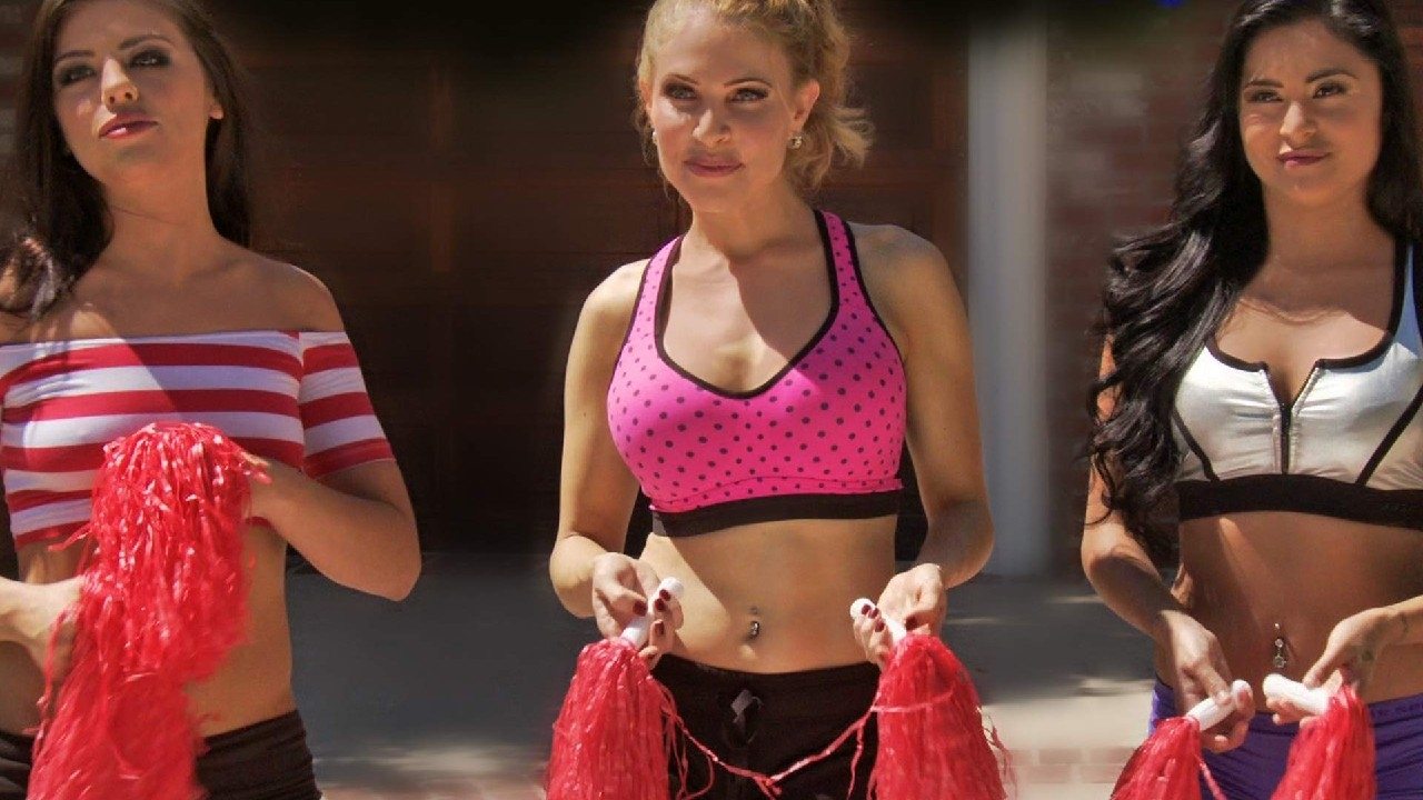 Bikini Sorority House|Bikini Sorority House