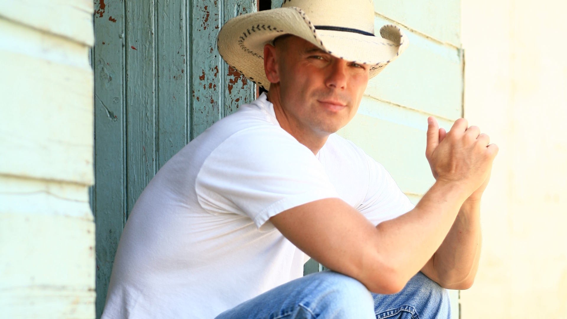 Kenny Chesney: Making Of Welcome To The Fishbowl|Kenny Chesney: Making Of Welcome To The Fishbowl