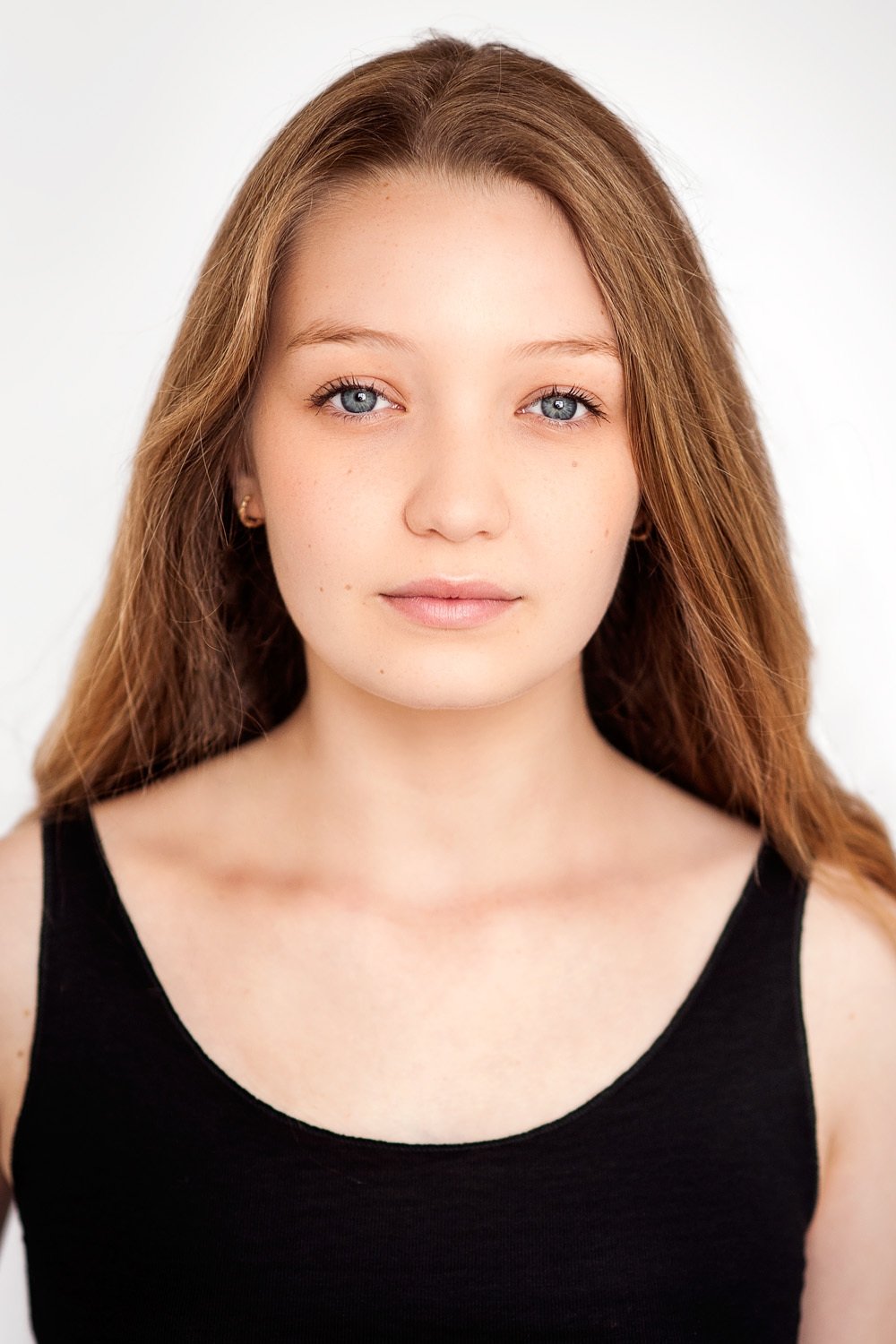بازیگر Lauren Esposito  