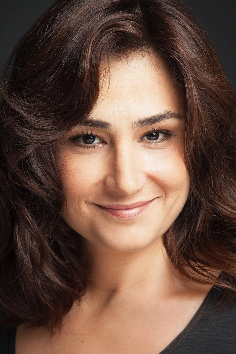 بازیگر Devin Özgür Çınar  