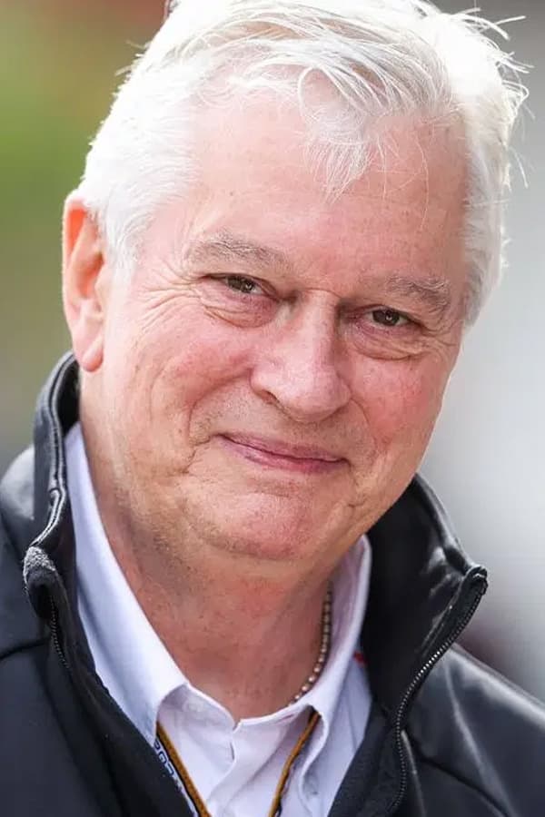 بازیگر Pat Symonds  