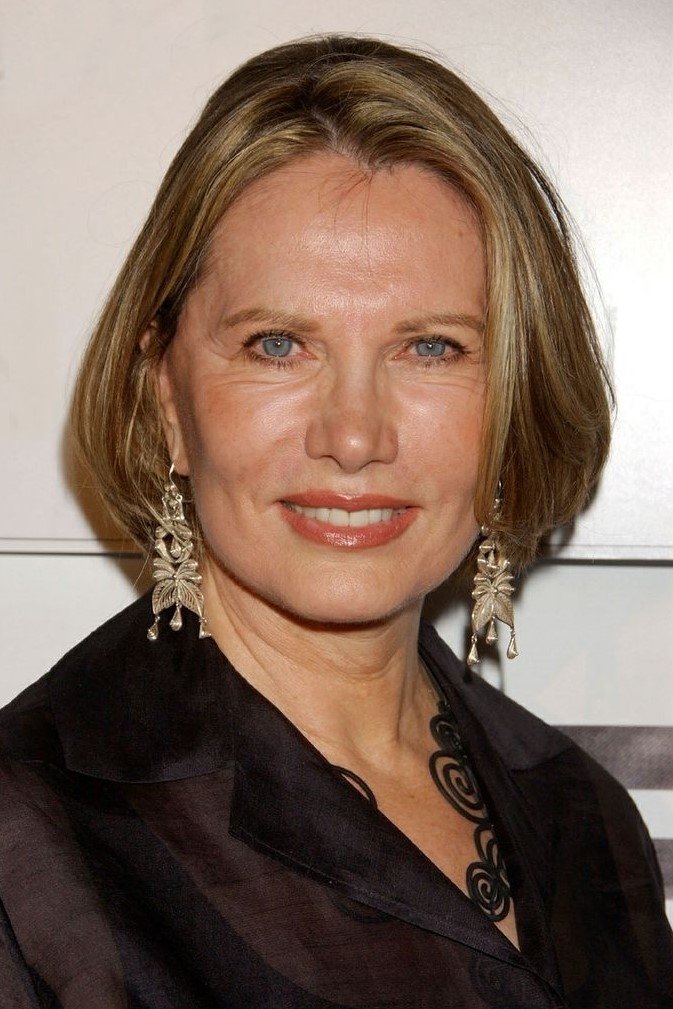بازیگر Maud Adams  