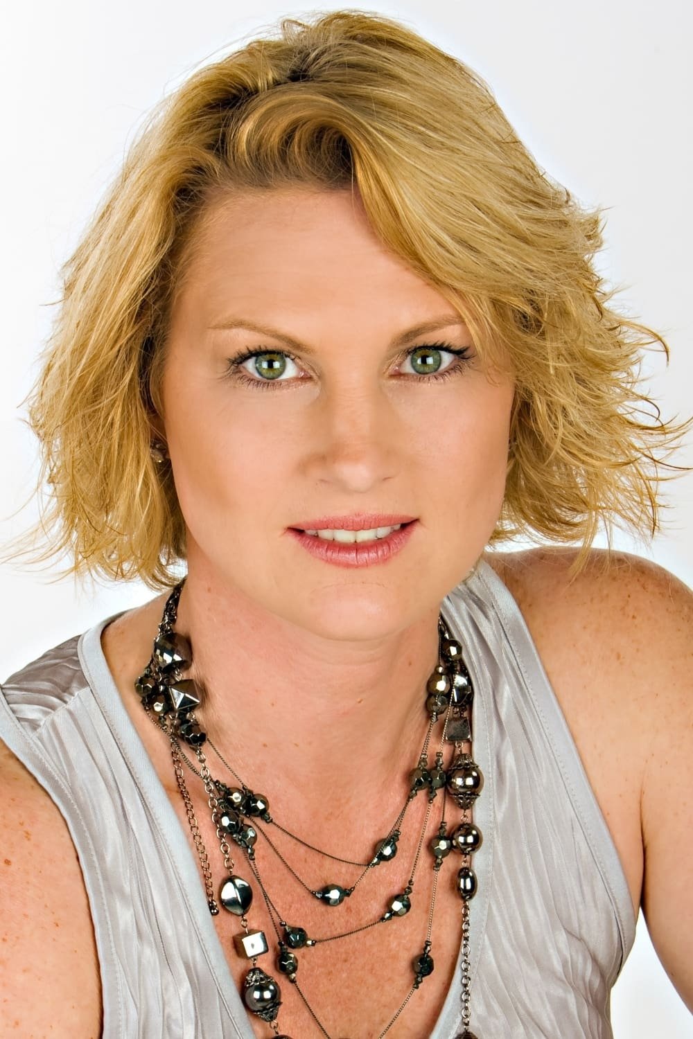 بازیگر Elizabeth Ann Koshak  