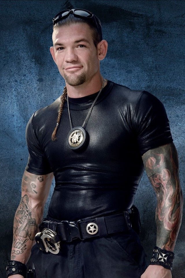 بازیگر Leland Chapman  