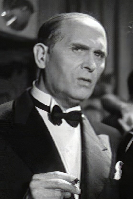 بازیگر Victor Vina  