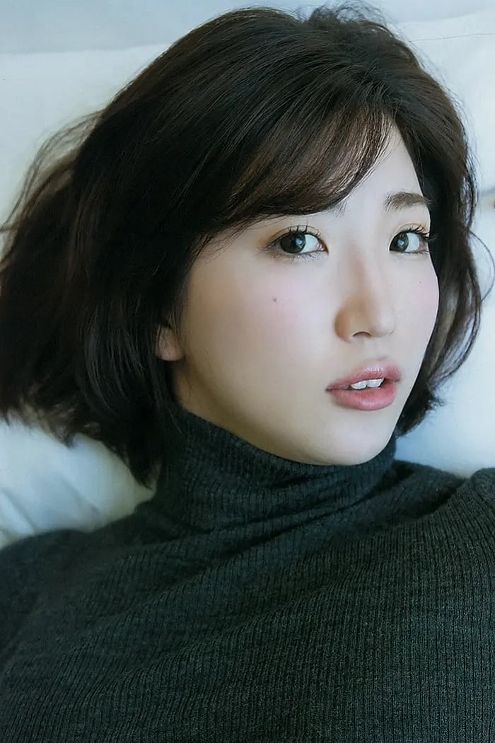بازیگر 松嶋えいみ  