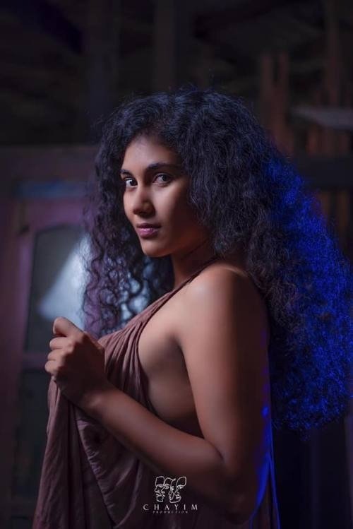 بازیگر Thilakshini Ratnayake  