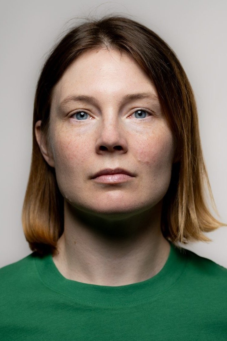 بازیگر Emelie Strömberg  