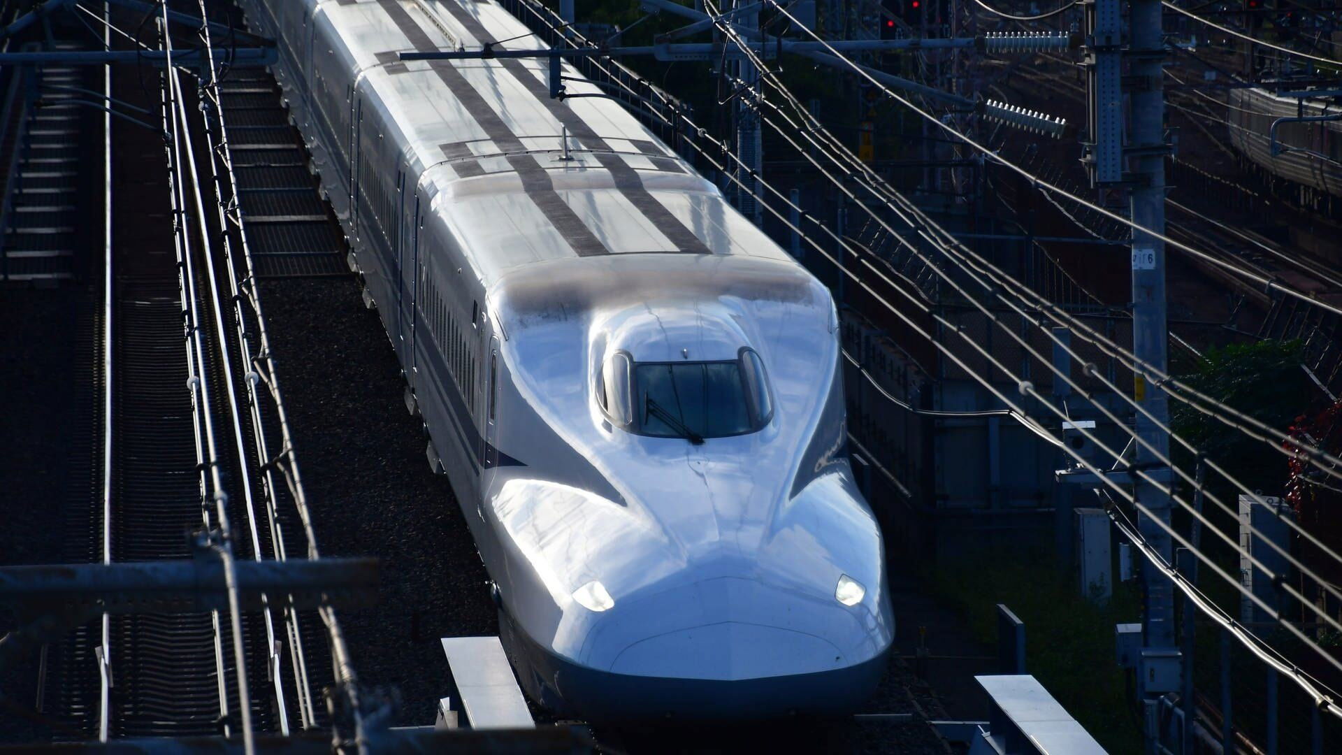 Hakata Station in Japan - Highspeed, Luxus, Hoeflichkeit|Hakata Station in Japan - Highspeed, Luxus, Hoeflichkeit