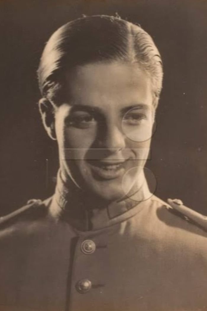 بازیگر Luis Soroa  
