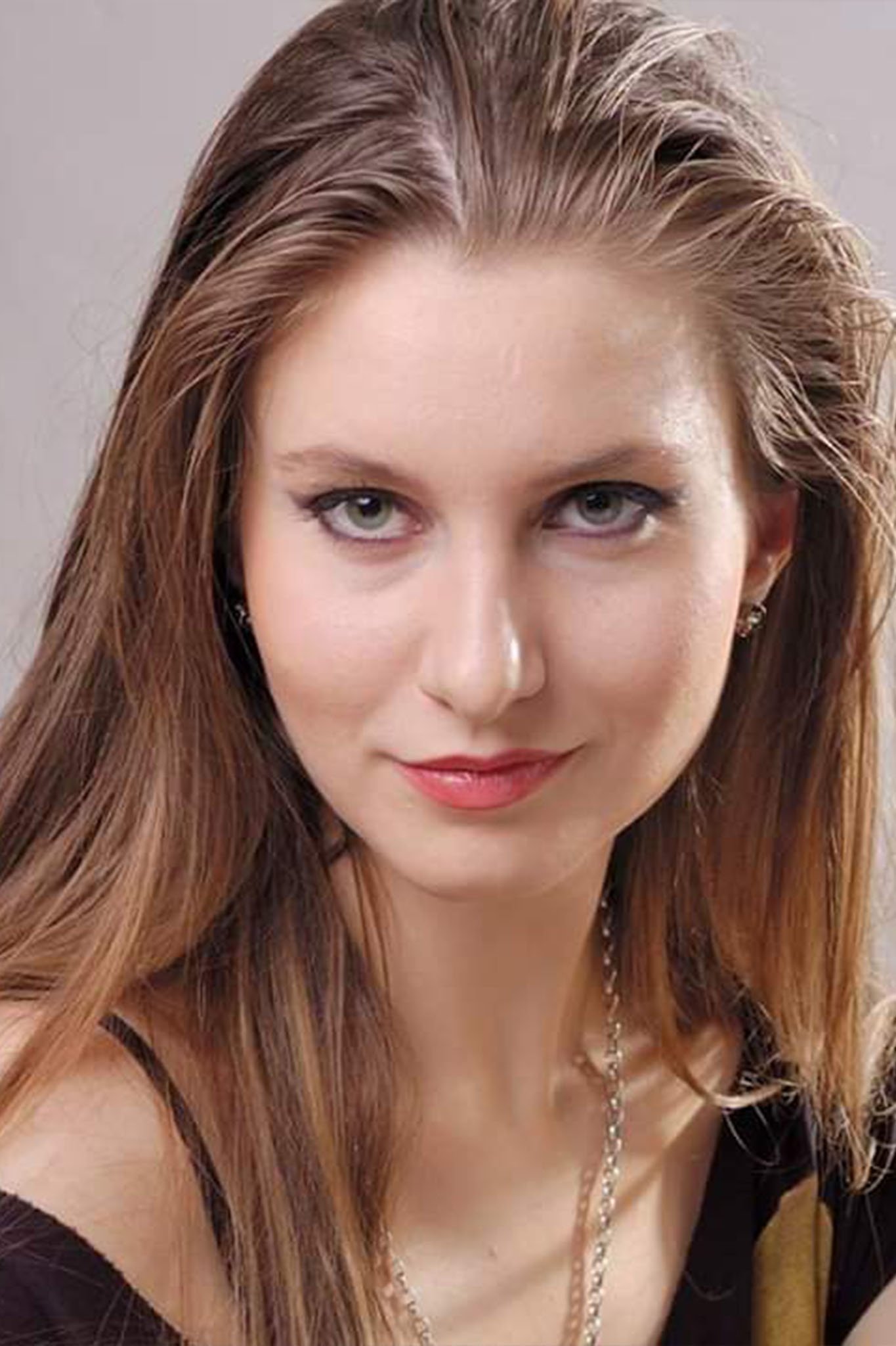بازیگر Veronika Despina Grammenou  