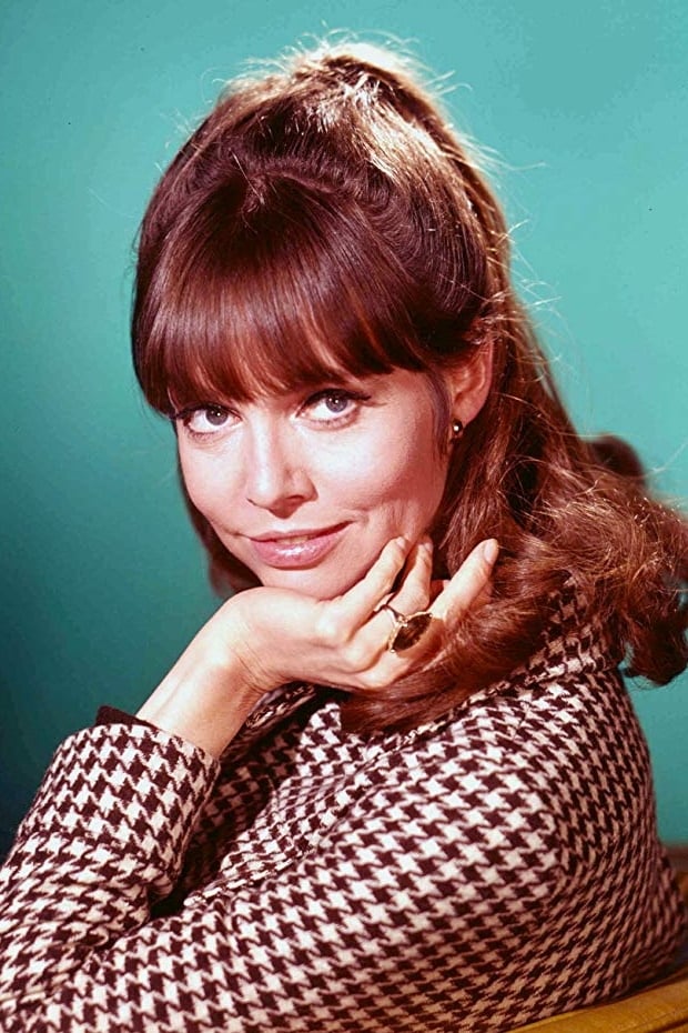 بازیگر Barbara Feldon  