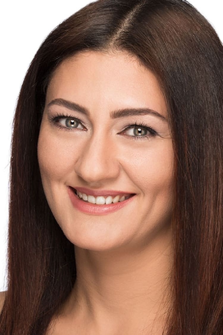 بازیگر Elif Sümbül Sert  