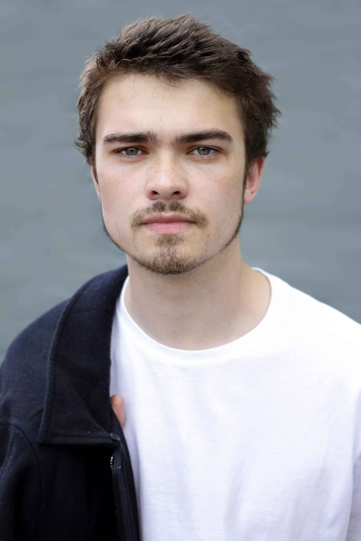 بازیگر David Angland  