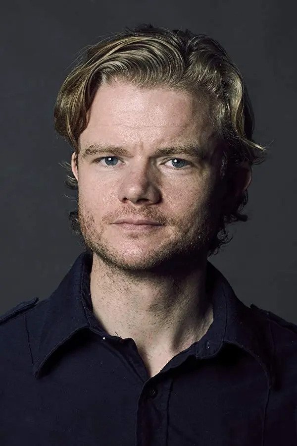 بازیگر Peter Halpin  