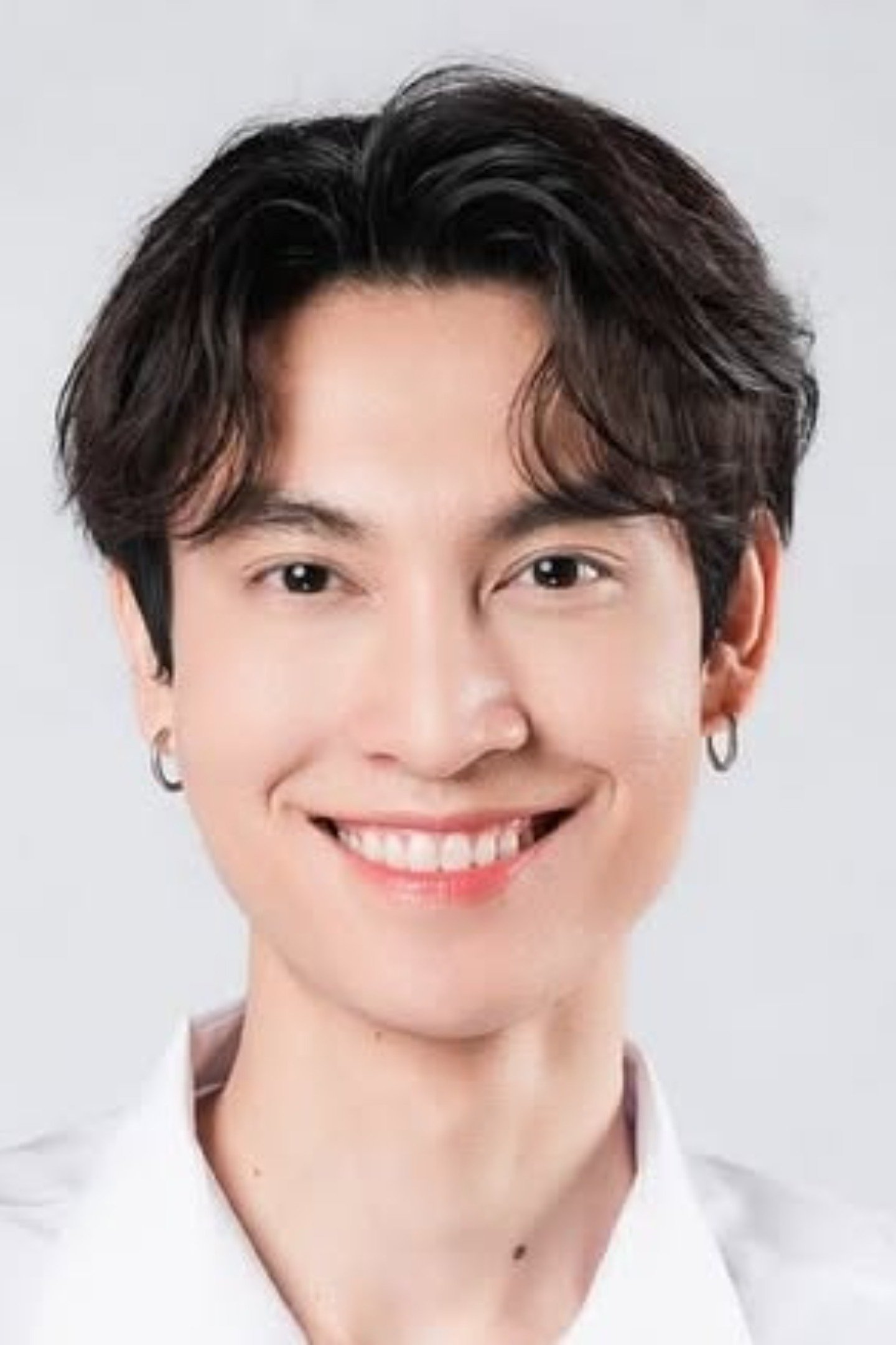 بازیگر โซบิตะ วรวุฒิ ชูเมือง  