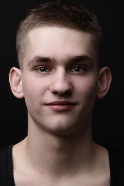 بازیگر Andrii Maximov  