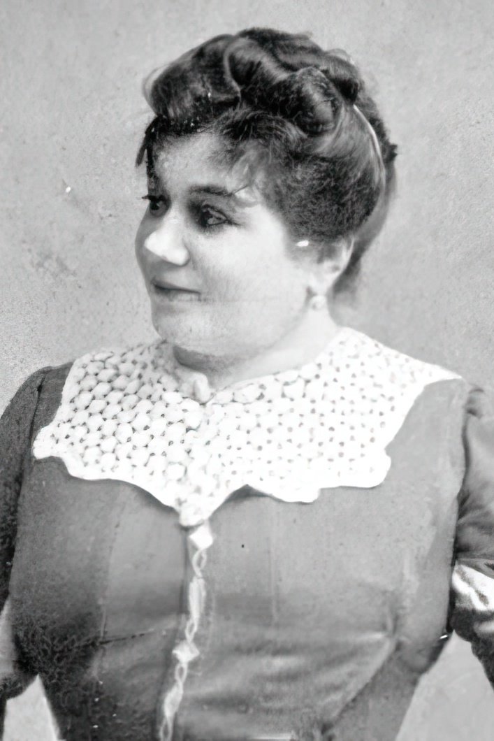 بازیگر Delphine Renot  