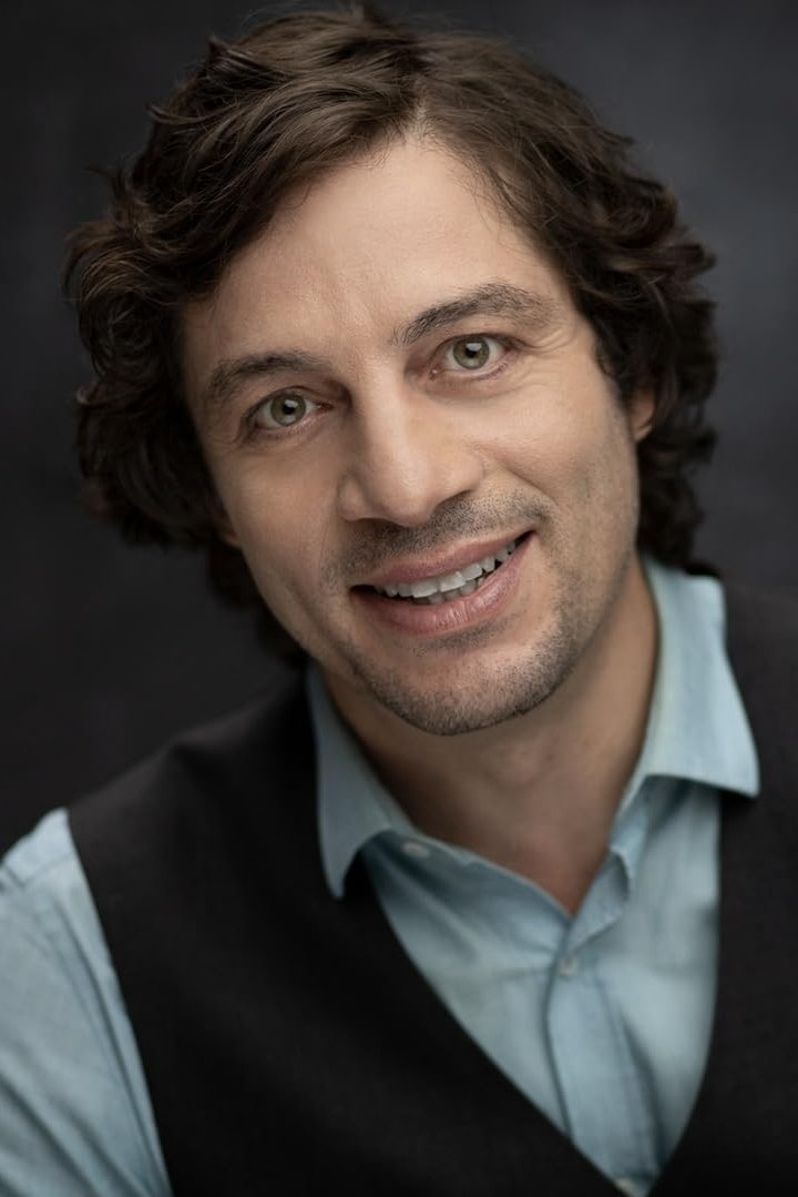 بازیگر Paul Puzzella  