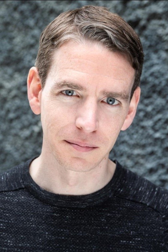 بازیگر Eoin O'Sullivan  