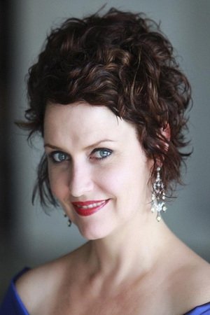 بازیگر Emma Matthews  