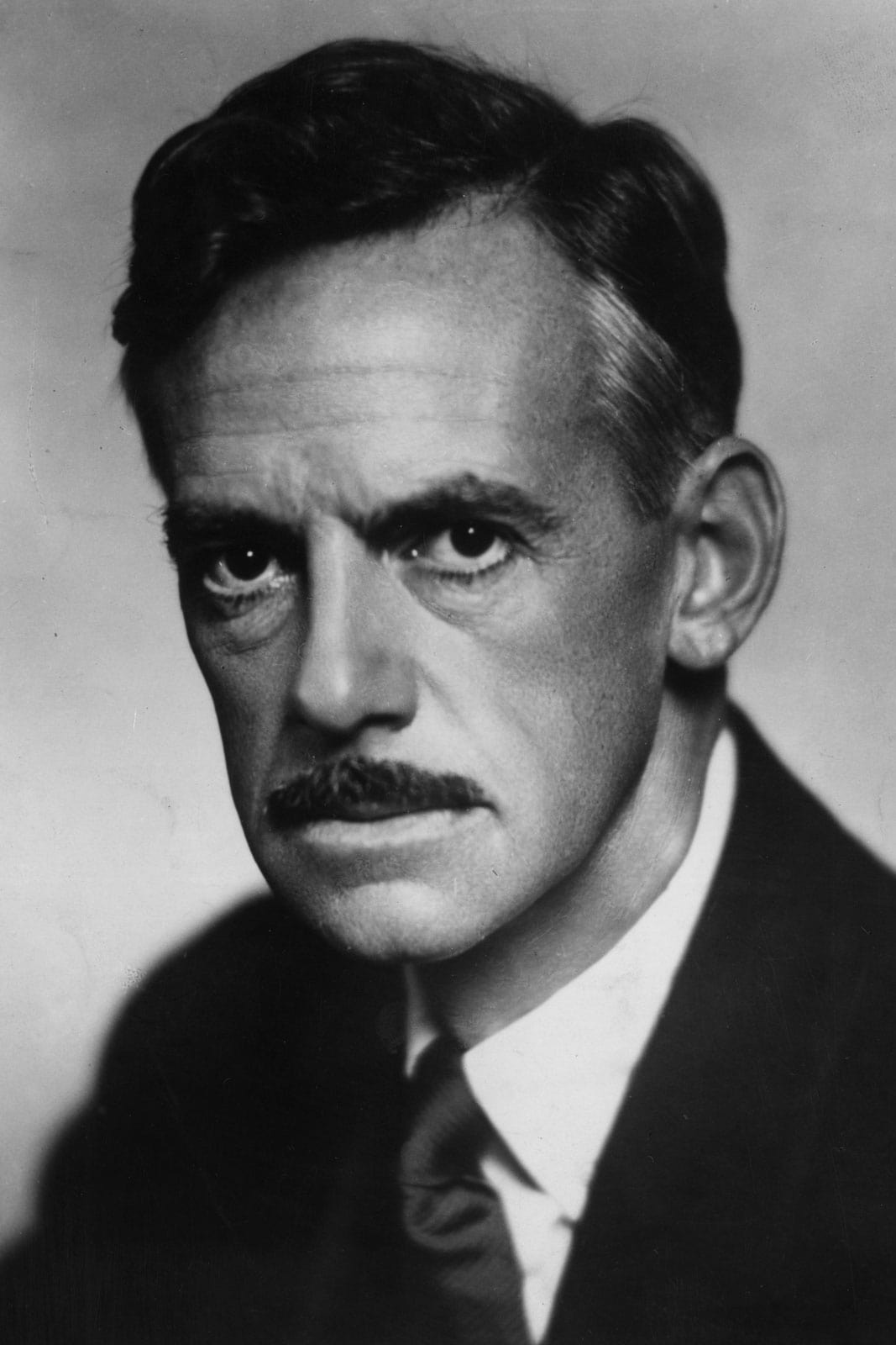 بازیگر Eugene O'Neill  